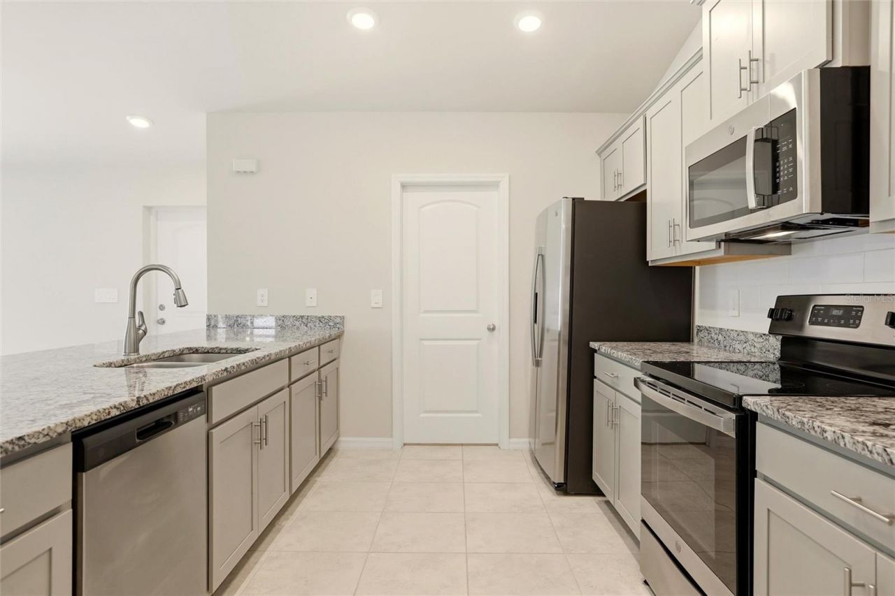3600 NE 20th Place, Cape Coral, FL 33909 Photo
