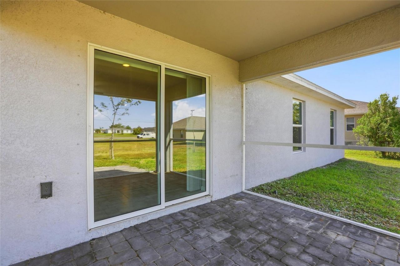3600 NE 20th Place, Cape Coral, FL 33909 Photo