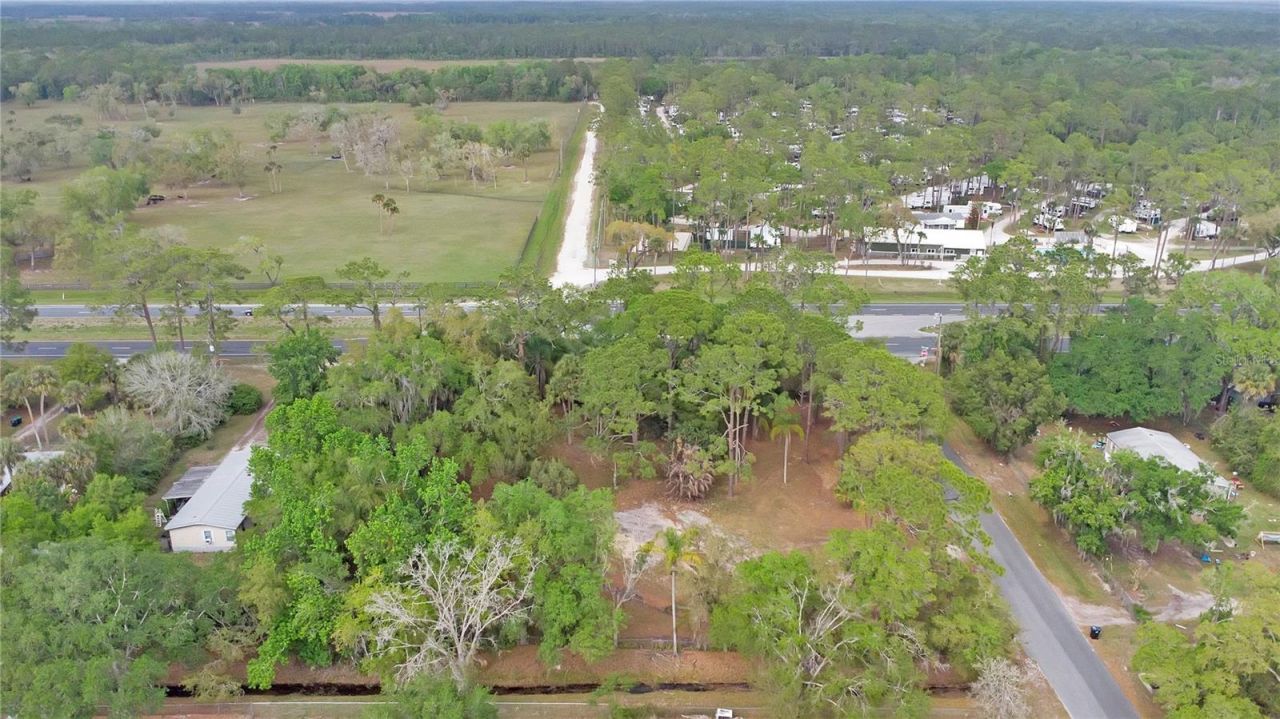 806 Saint Nicholas Avenue , Christmas, FL 32709 Photo