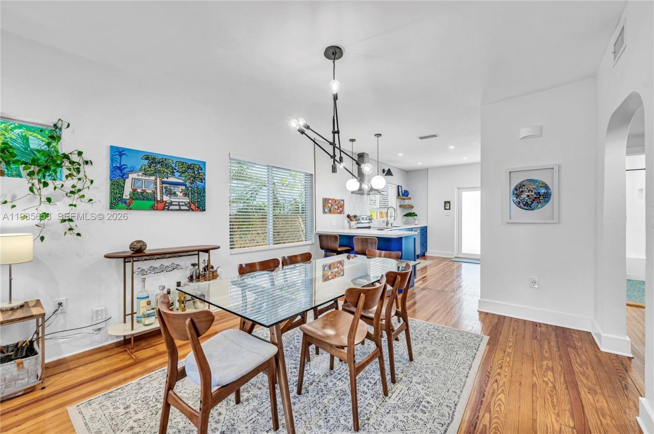 1337 SW 15th St , Miami, FL 33145 Photo