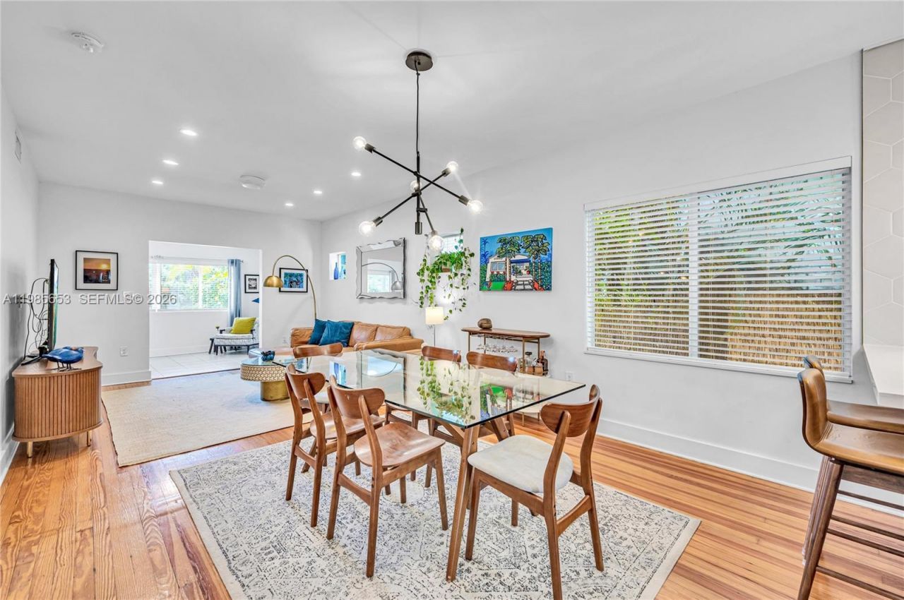 1337 SW 15th St , Miami, FL 33145 Photo