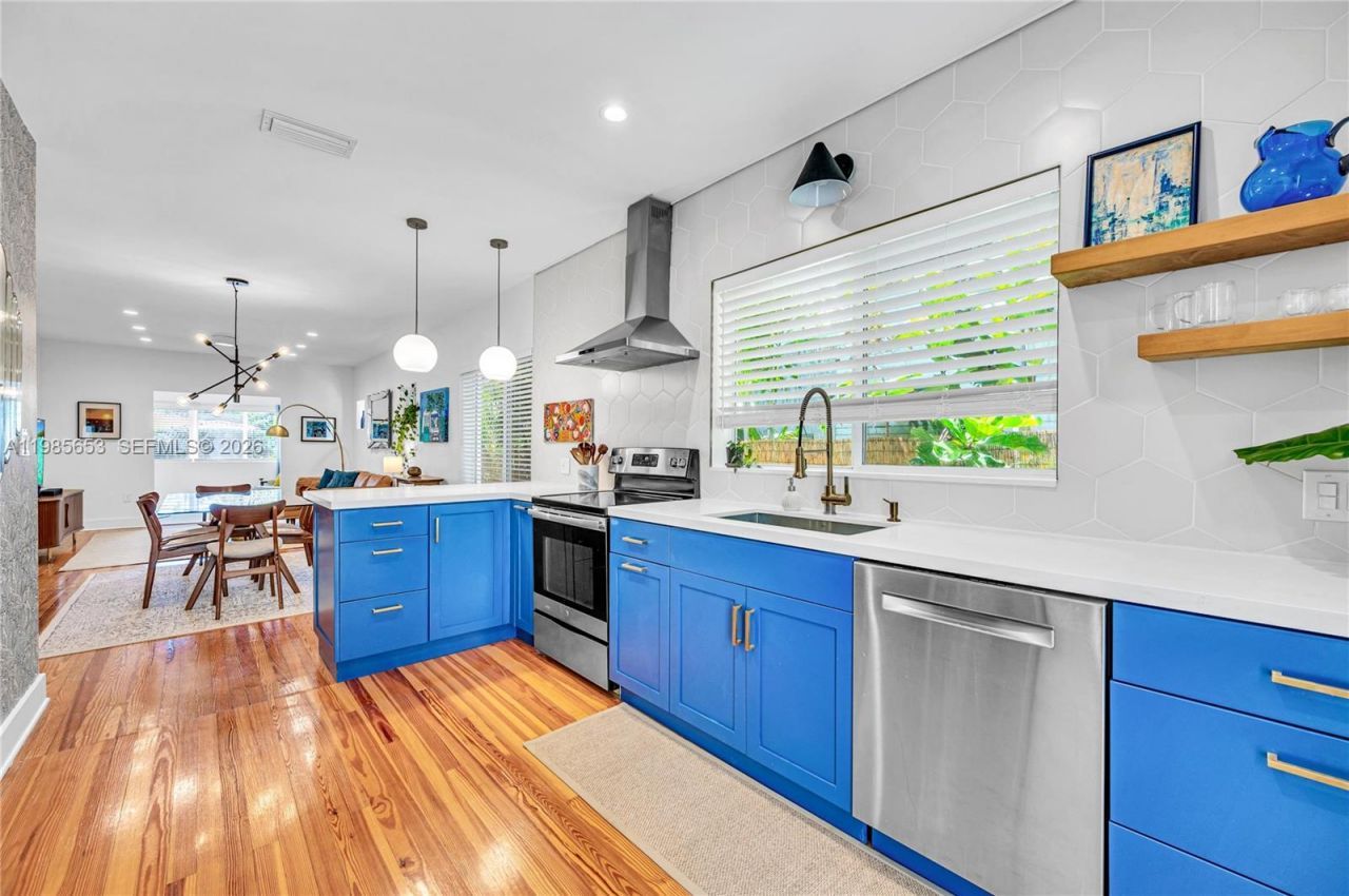 1337 SW 15th St , Miami, FL 33145 Photo