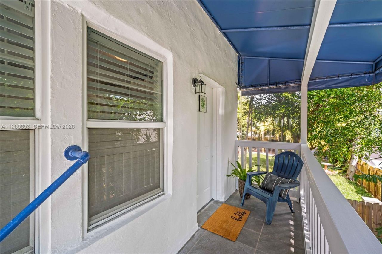 1337 SW 15th St , Miami, FL 33145 Photo