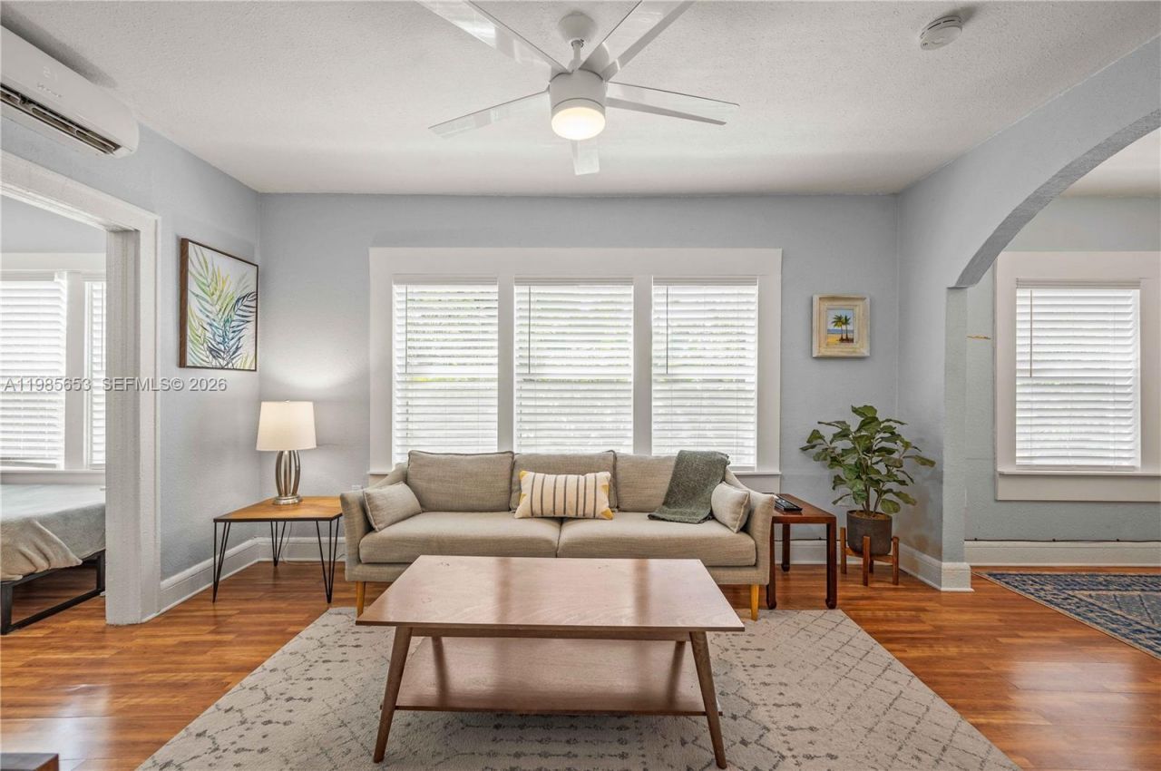 1337 SW 15th St , Miami, FL 33145 Photo