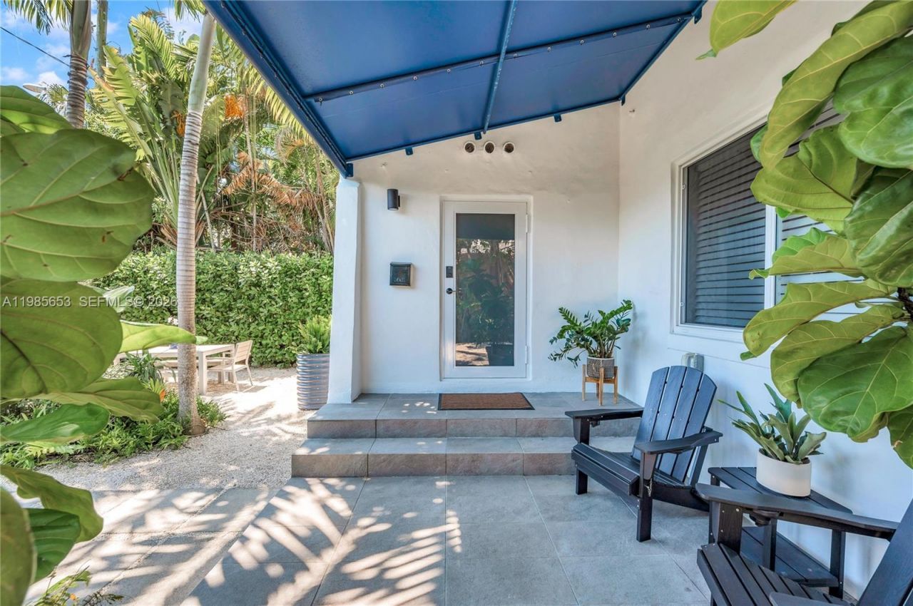 1337 SW 15th St , Miami, FL 33145 Photo