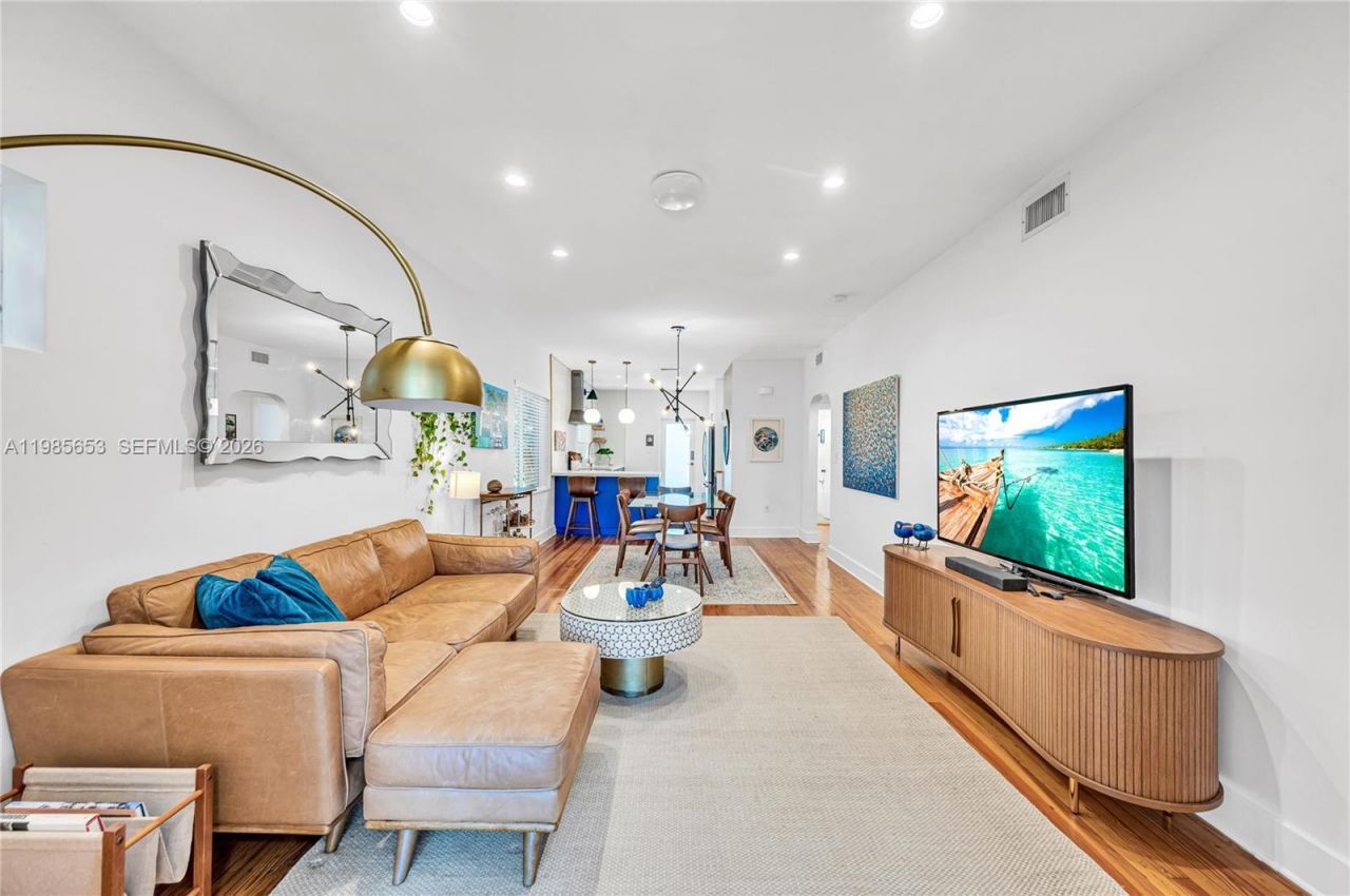 1337 SW 15th St , Miami, FL 33145 Photo