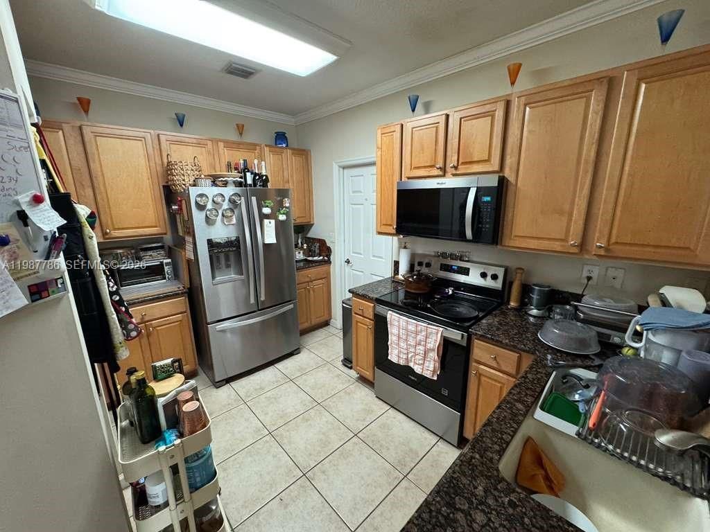 7131 NW 114th Ct, Doral, FL 33178 Photo