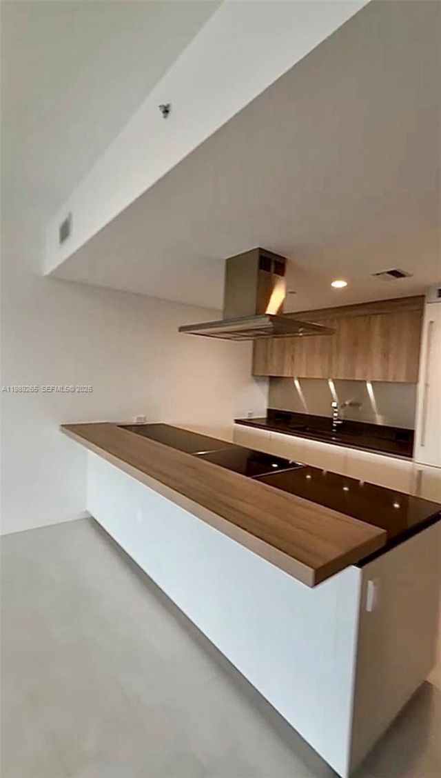 1000 Brickell Plz, Unit 2008, Miami, FL 33131 Photo