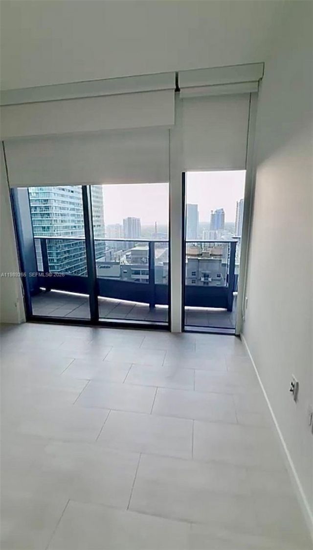 1000 Brickell Plz, Unit 2008, Miami, FL 33131 Photo