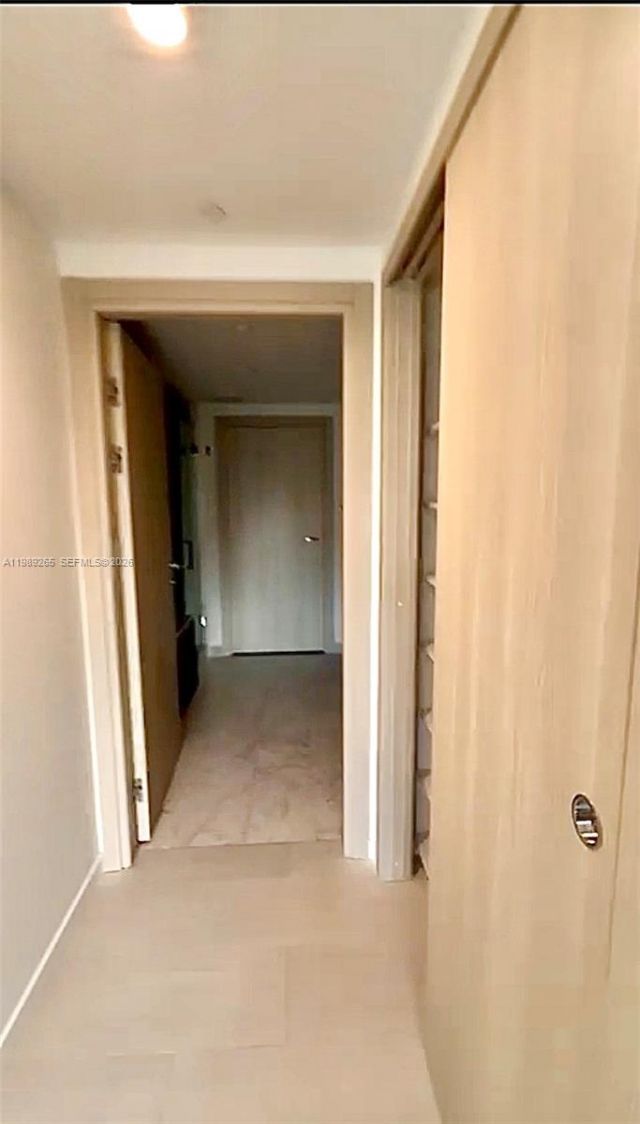 1000 Brickell Plz, Unit 2008, Miami, FL 33131 Photo