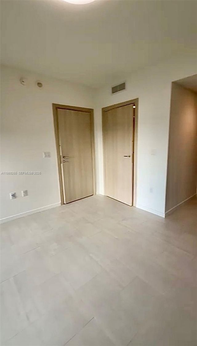 1000 Brickell Plz, Unit 2008, Miami, FL 33131 Photo