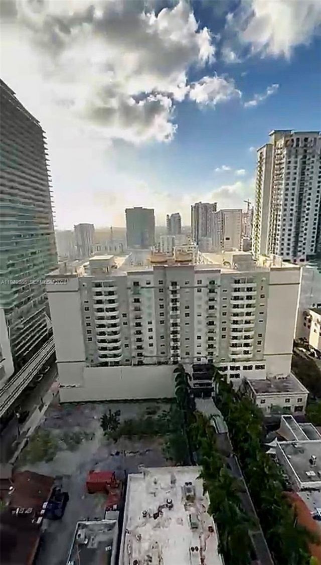 1000 Brickell Plz, Unit 2008, Miami, FL 33131 Photo