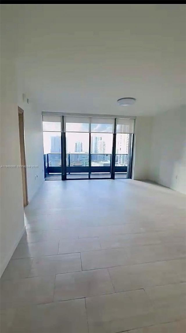 1000 Brickell Plz, Unit 2008, Miami, FL 33131 Photo