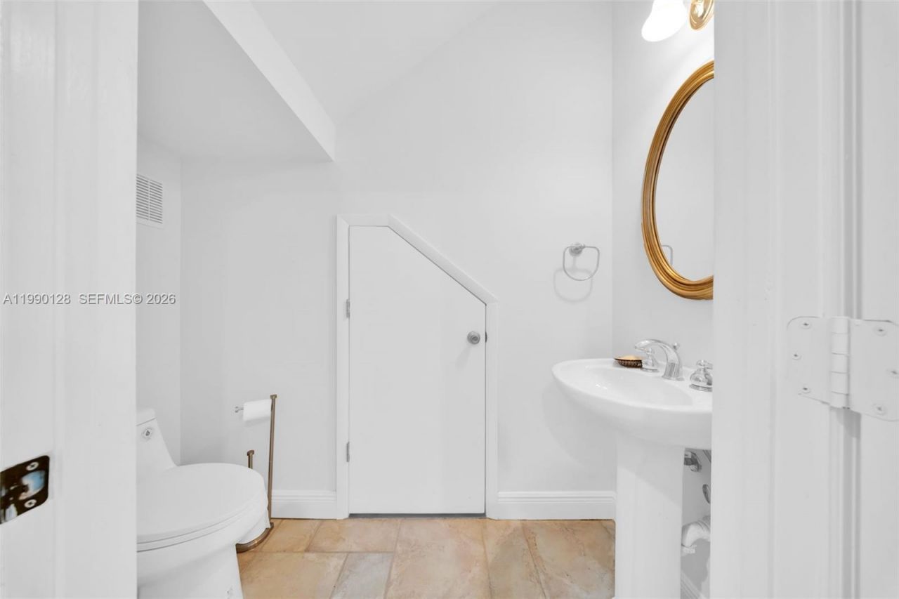 2917 SW 30th Ct , Unit 2917, Miami, FL 33133 Photo