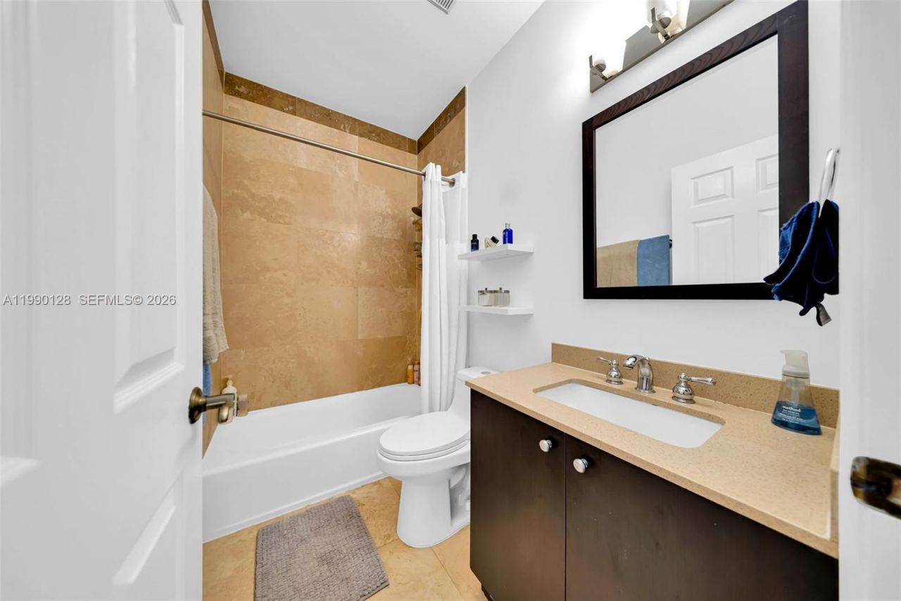 2917 SW 30th Ct , Unit 2917, Miami, FL 33133 Photo