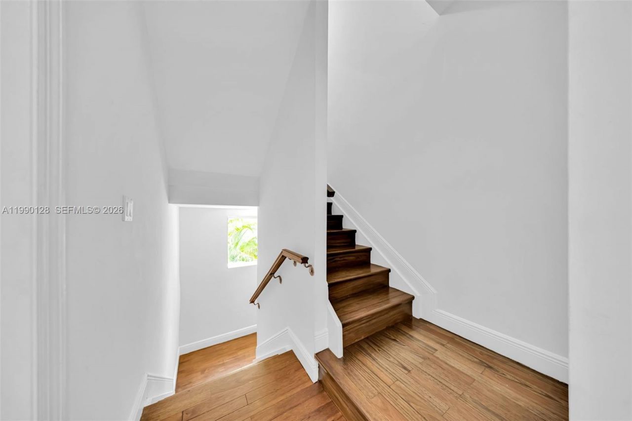 2917 SW 30th Ct , Unit 2917, Miami, FL 33133 Photo