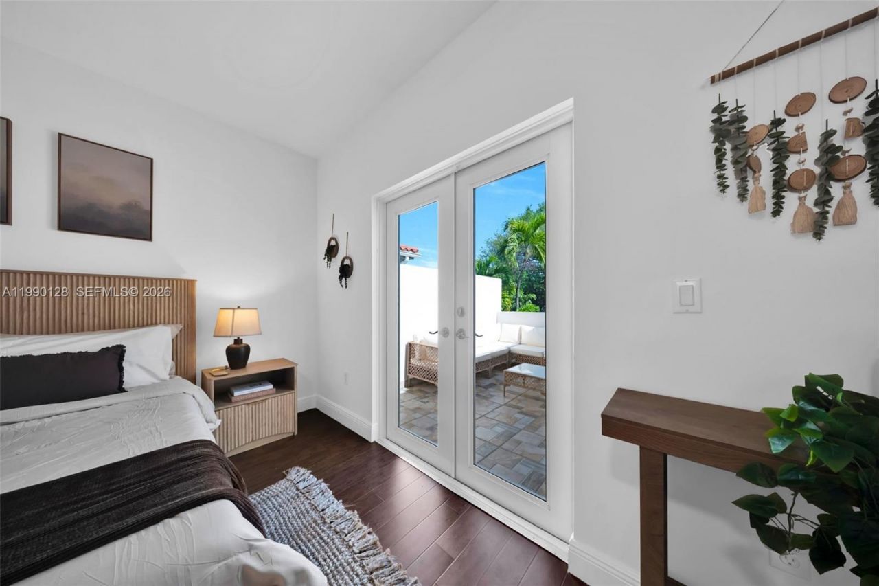 2917 SW 30th Ct , Unit 2917, Miami, FL 33133 Photo