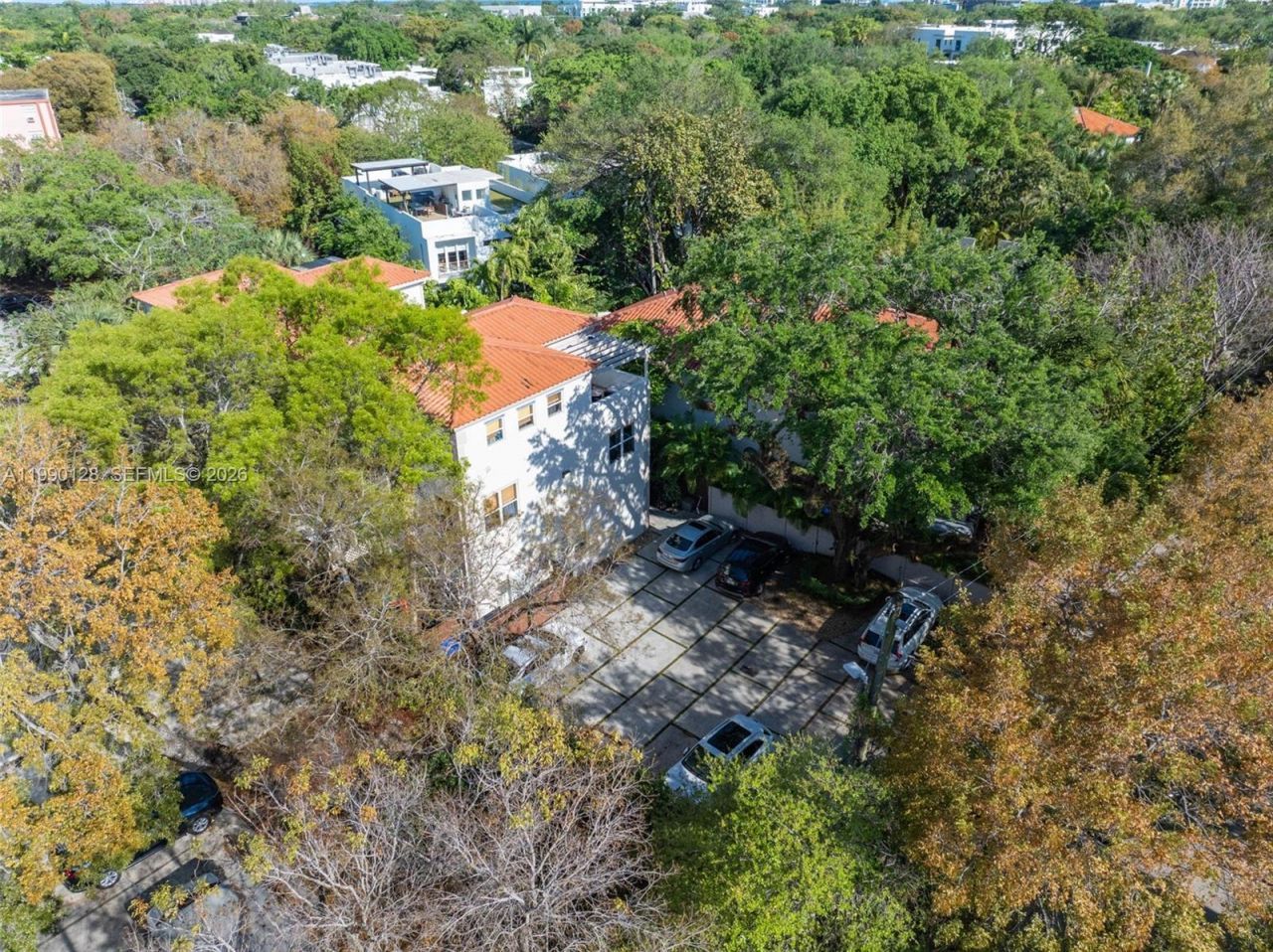 2917 SW 30th Ct , Unit 2917, Miami, FL 33133 Photo