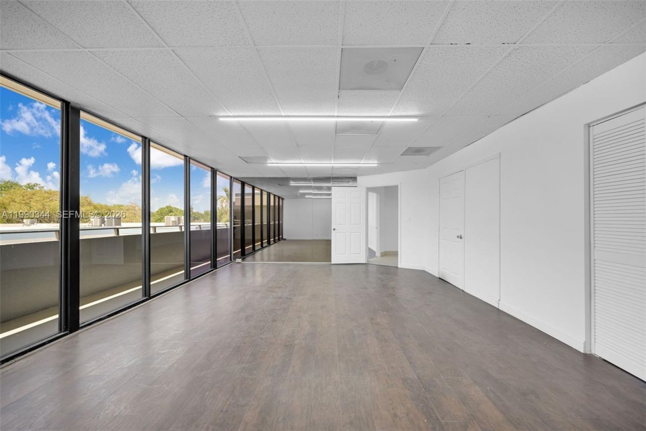 3801 N University Dr, Unit 311, Sunrise, FL 33351 Photo