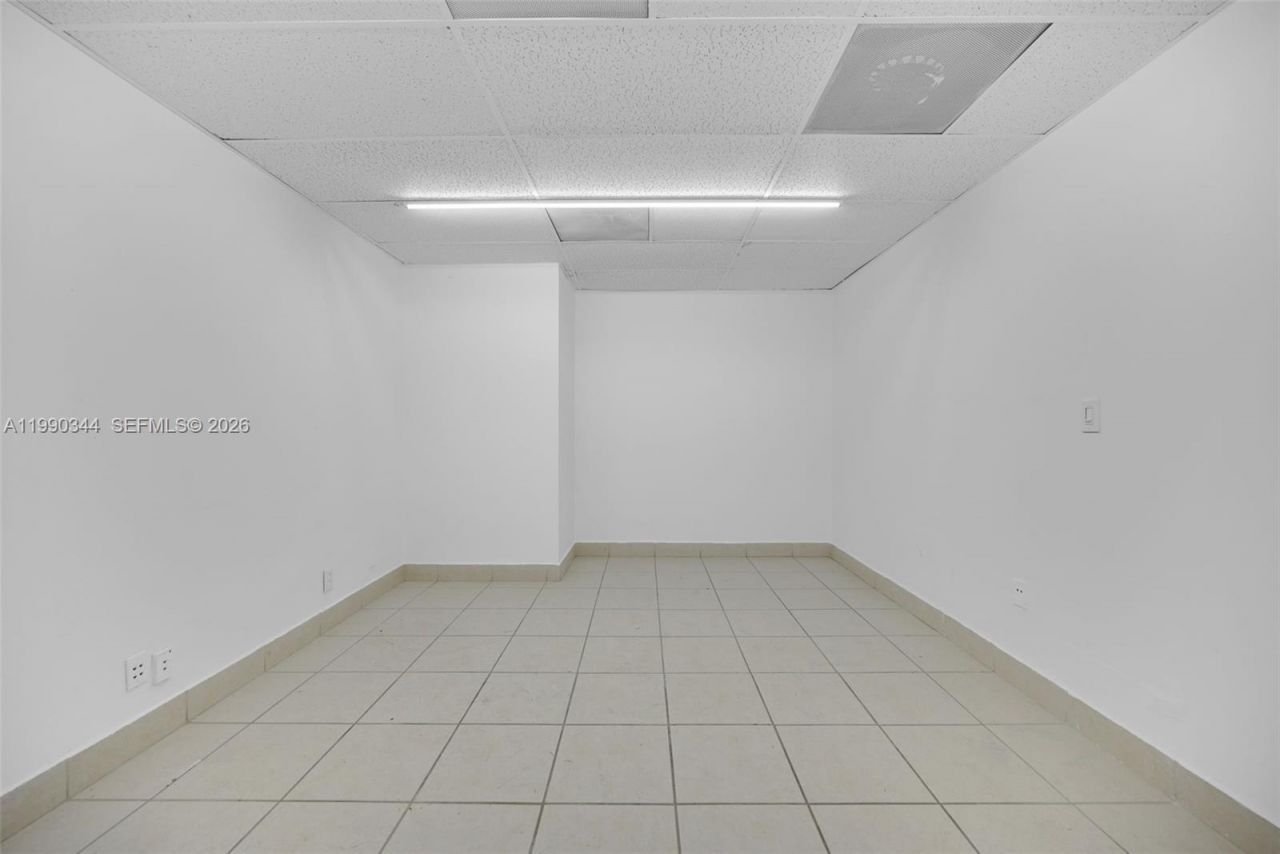 3801 N University Dr, Unit 311, Sunrise, FL 33351 Photo