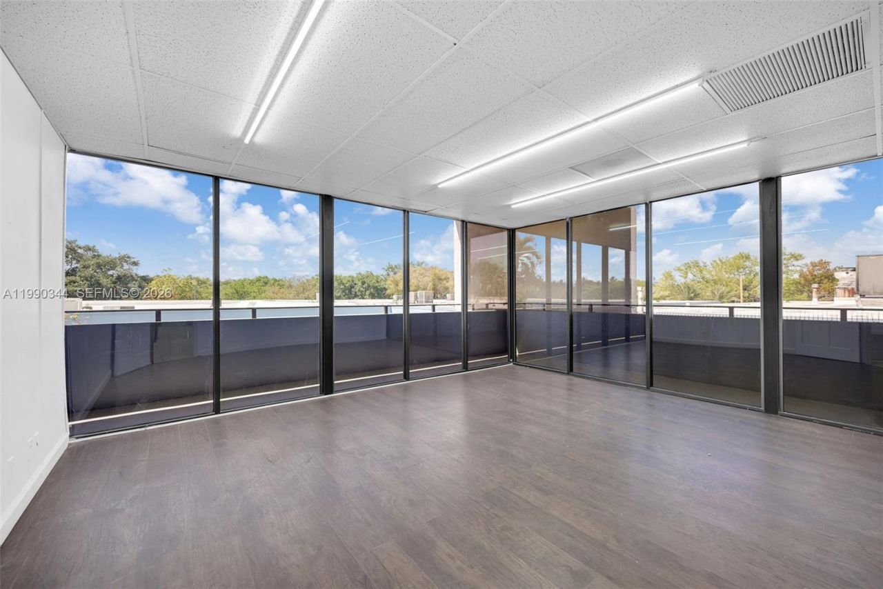 3801 N University Dr, Unit 311, Sunrise, FL 33351 Photo