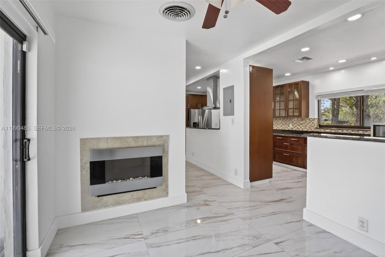 620 Camellia Ct, Plantation, FL 33317 Photo