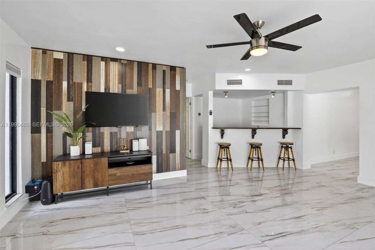 620 Camellia Ct, Plantation, FL 33317 Photo