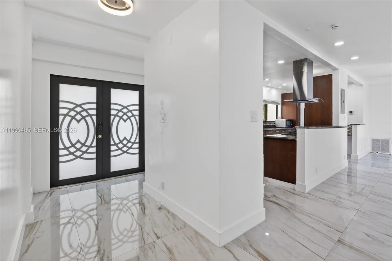 620 Camellia Ct, Plantation, FL 33317 Photo