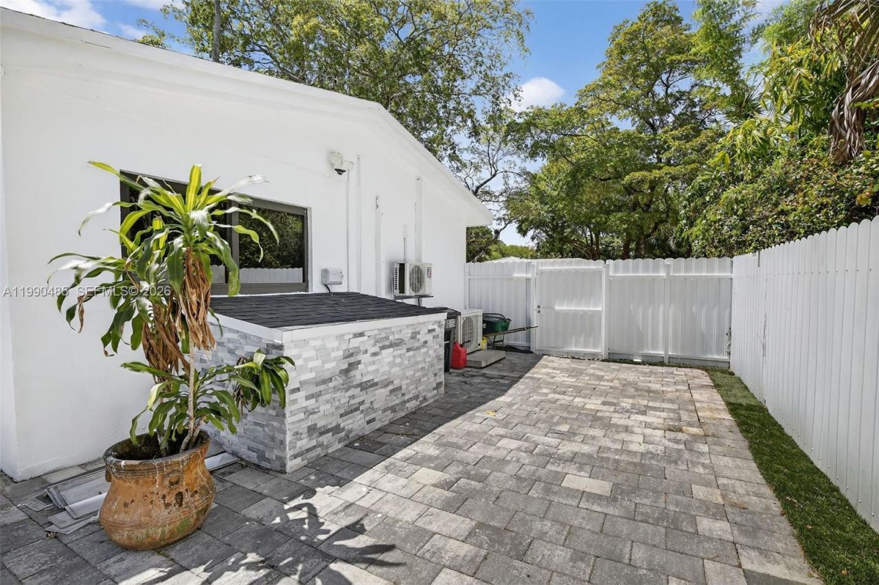 620 Camellia Ct, Plantation, FL 33317 Photo