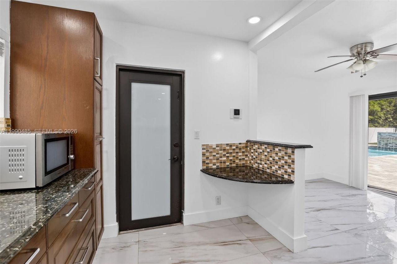 620 Camellia Ct, Plantation, FL 33317 Photo