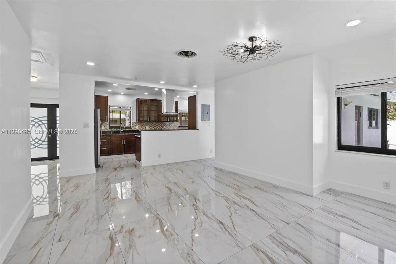 620 Camellia Ct, Plantation, FL 33317 Photo