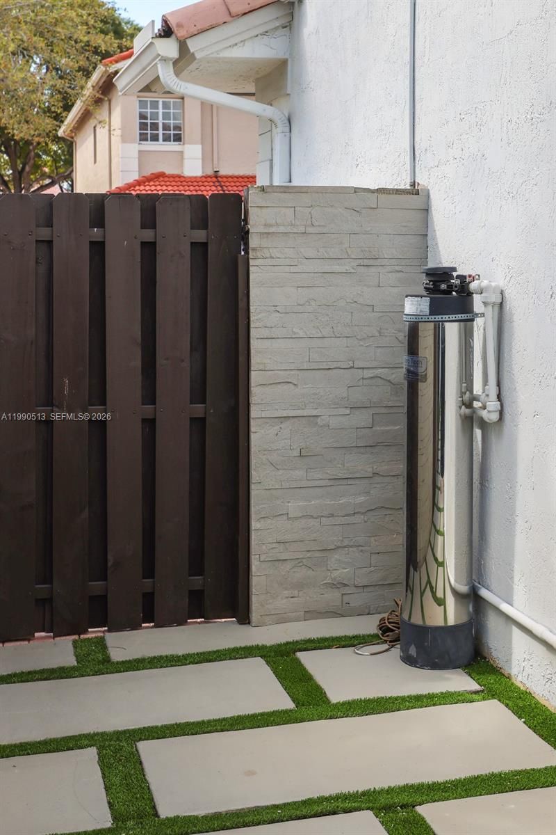 11143 NW 72nd Ter, Doral, FL 33178 Photo