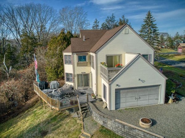 66 Castle Point, Athens, NY 12015