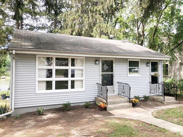 23940 N Lakeside Drive , Lake Zurich, IL 60047