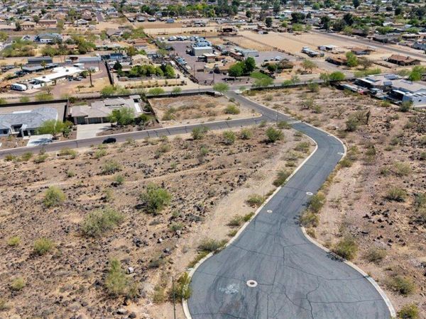 19606 N 39TH Drive, Unit 12, Glendale, AZ 85308