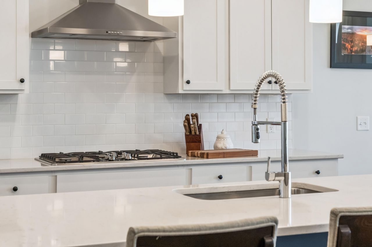 1211 Locals Street Photo 10