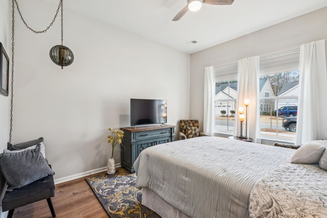 1211 Locals Street Photo 22