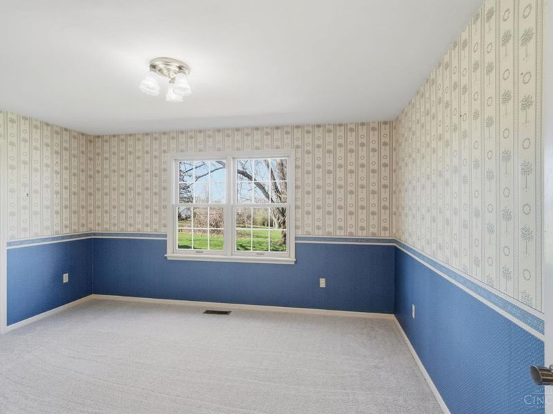 7628 Lesourdsville West Chester Road, West Chester, OH 45069 Photo 14