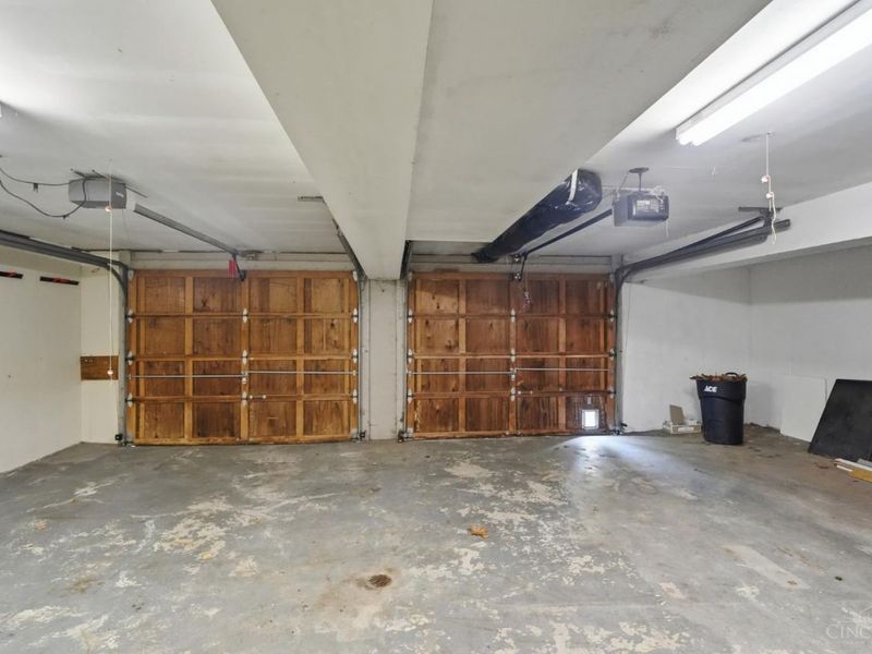 7628 Lesourdsville West Chester Road, West Chester, OH 45069 Photo 49