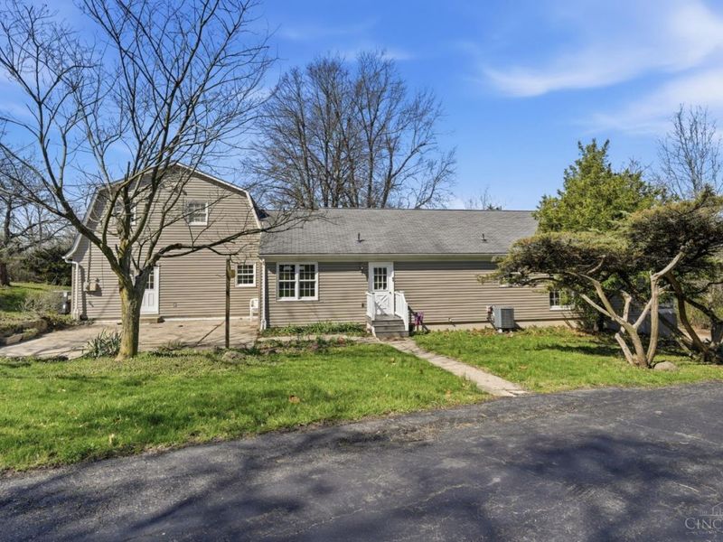 7628 Lesourdsville West Chester Road, West Chester, OH 45069 Photo 55