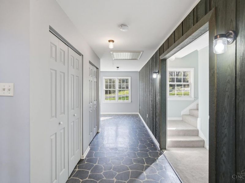 7628 Lesourdsville West Chester Road, West Chester, OH 45069 Photo 6