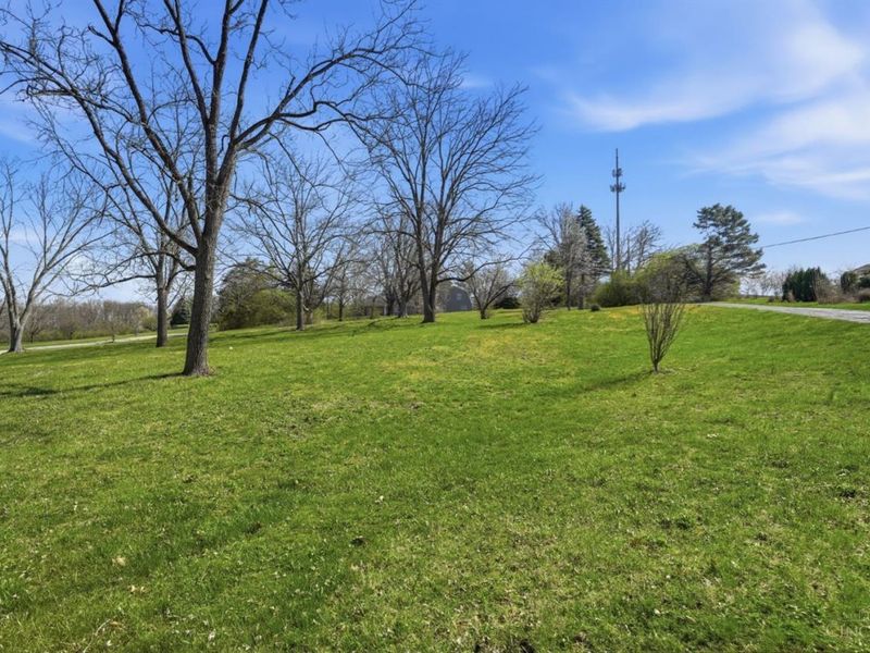 7628 Lesourdsville West Chester Road, West Chester, OH 45069 Photo 62