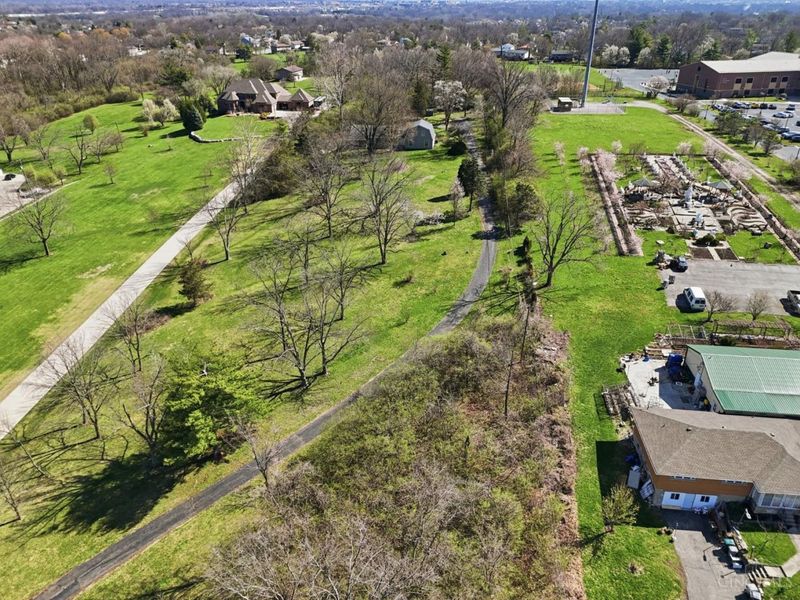 7628 Lesourdsville West Chester Road, West Chester, OH 45069 Photo 74