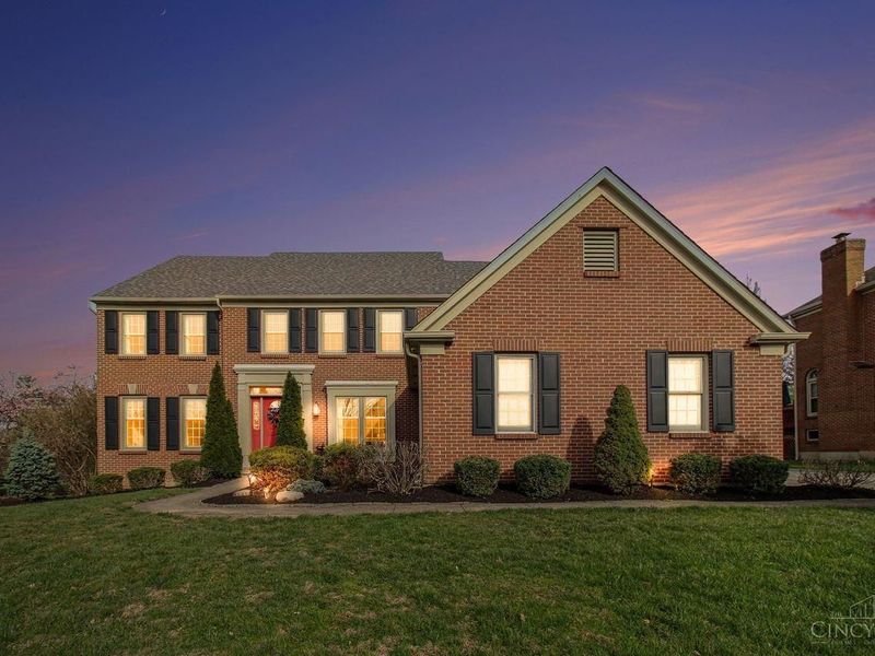 8272 Eagle Ridge Drive, Beckett Ridge, OH 45069 Photo 2