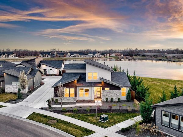 8389 W Shams Ln, Eagle, ID 83616