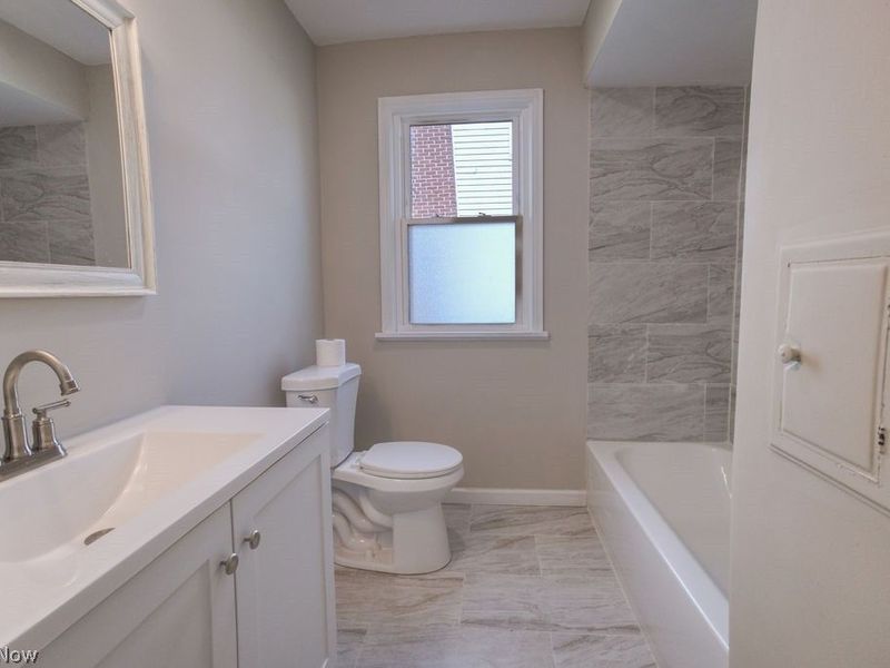 1639 Edgefield Road, Lyndhurst, OH 44124 Photo 13