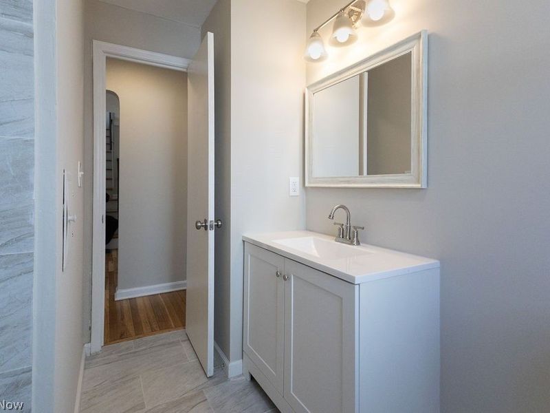 1639 Edgefield Road, Lyndhurst, OH 44124 Photo 15