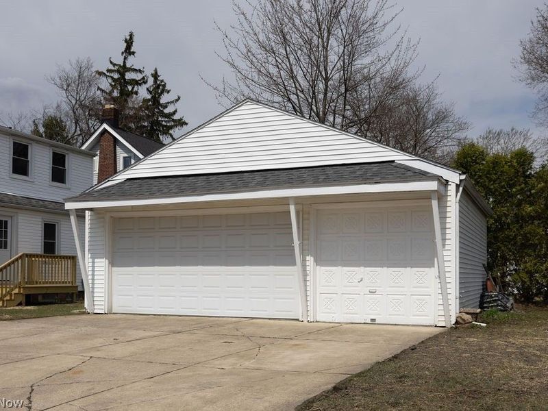 1639 Edgefield Road, Lyndhurst, OH 44124 Photo 48