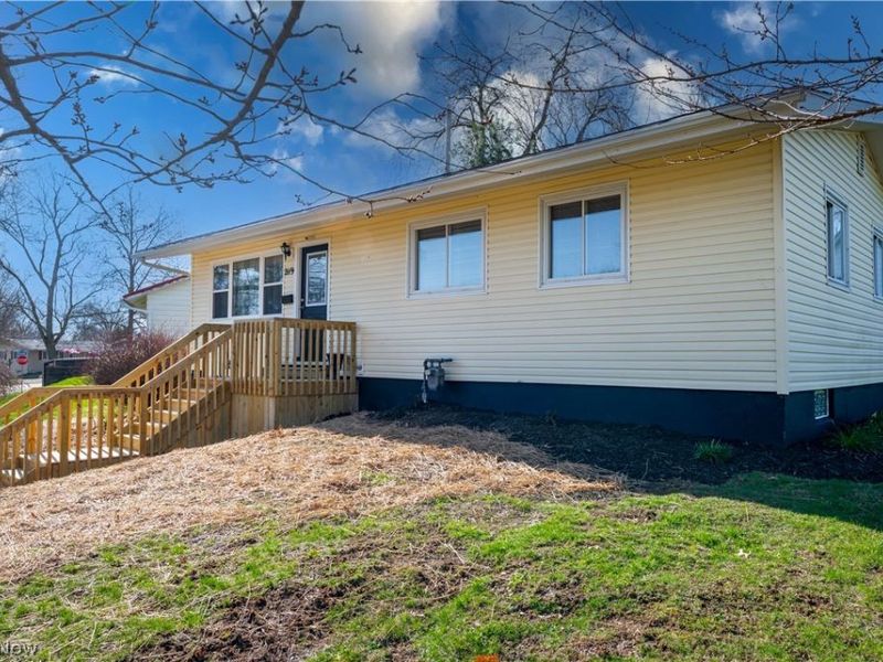 2119 Alden Avenue NW, Massillon, OH 44647 Photo 4