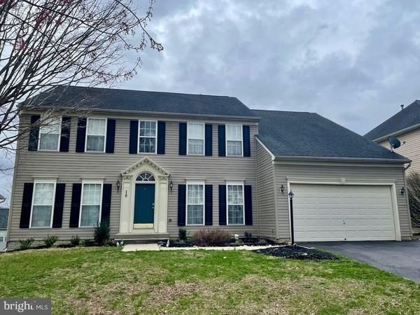 10 FIONA WAY, BRUNSWICK, MD 21758